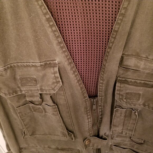 Cabela's Utility Tech Tactical Cargo Outdoor Vest Mens L Cotton Full Zip 56835 - Picture 5 of 9